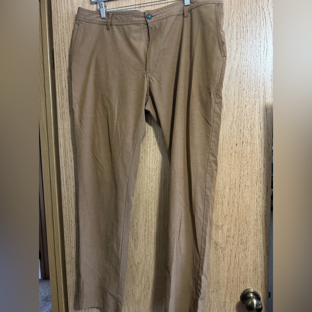 Linksoul Men's Khaki Chinos